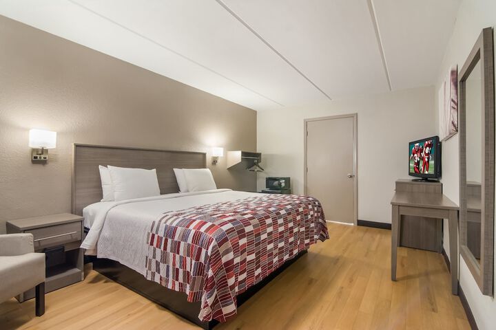 Room 19 of 35