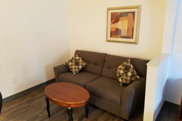 Room 37 of 71