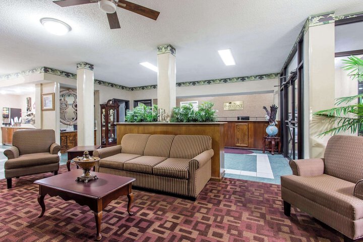 Hotel Interior 12 of 48