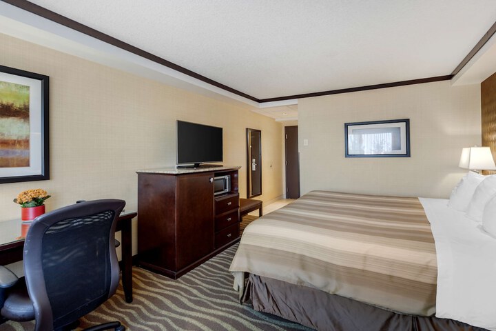 Room 13 of 41