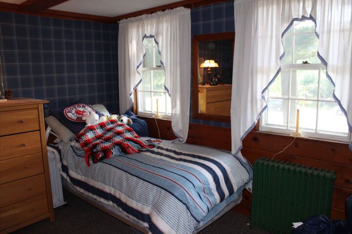 Room 20 of 32