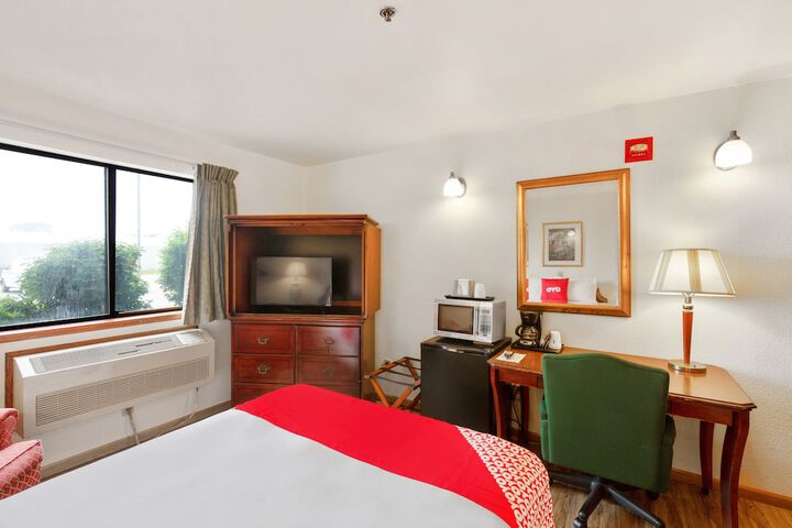 Room 15 of 48