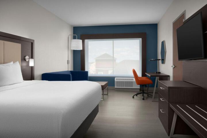 Holiday Inn Express & Suites Birmingham North - Fultondale by IHG