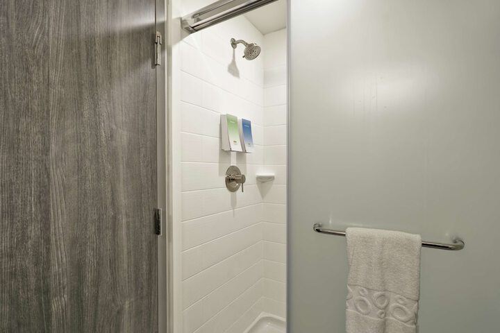 Room 20 of 40