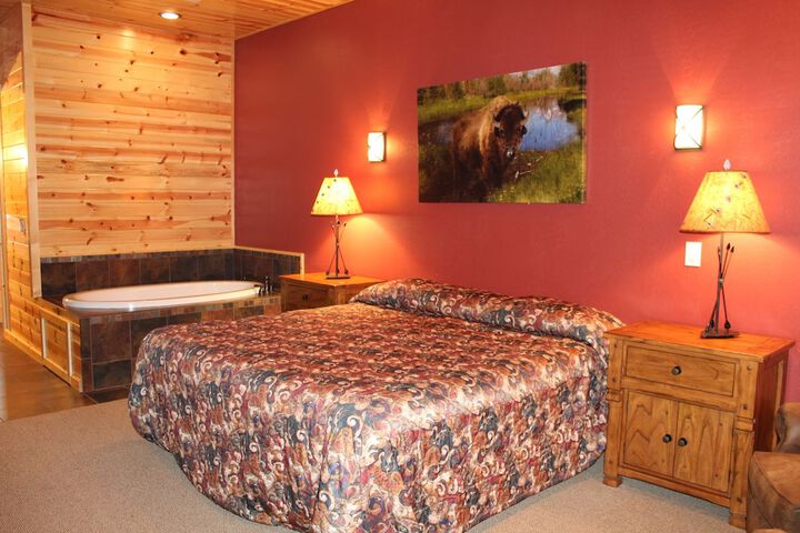 Room 7 of 18