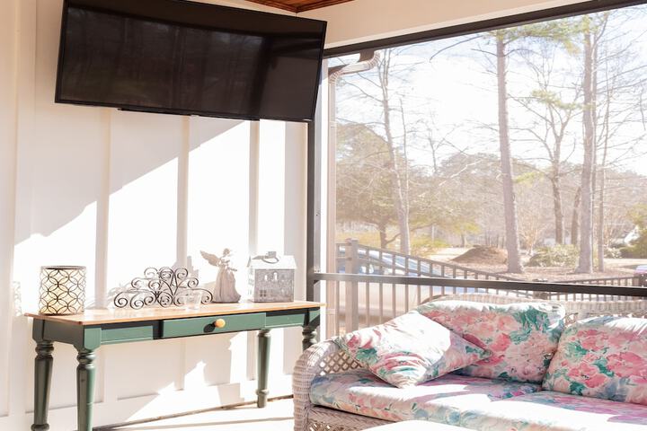 Mt. Vintage Getaway