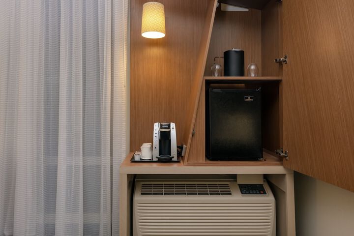 Courtyard by Marriott Savannah Airport