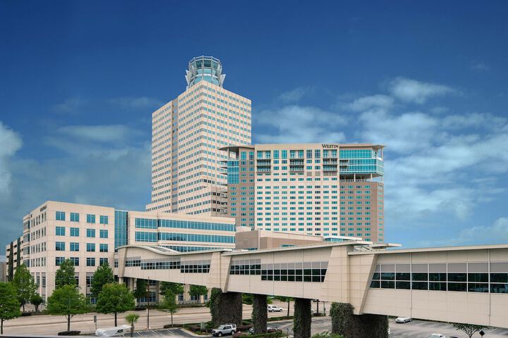 Hotel 2 of 122