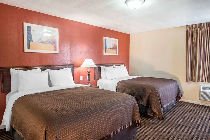 Rodeway Inn Medford South I-5