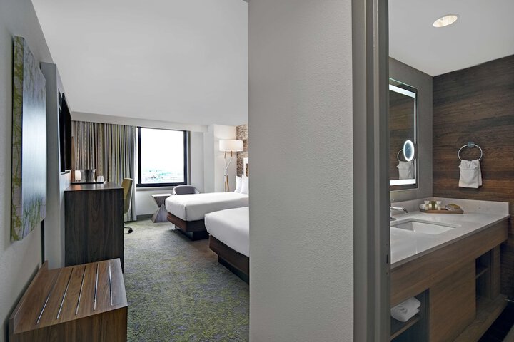 Hilton Hasbrouck Heights / Meadowlands