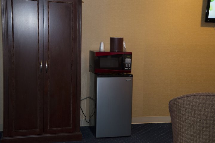 Room 37 of 41