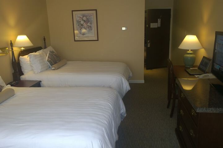 Pacific Inn