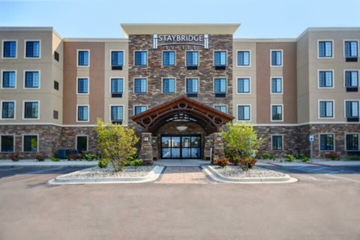 Hotel 4 of 137