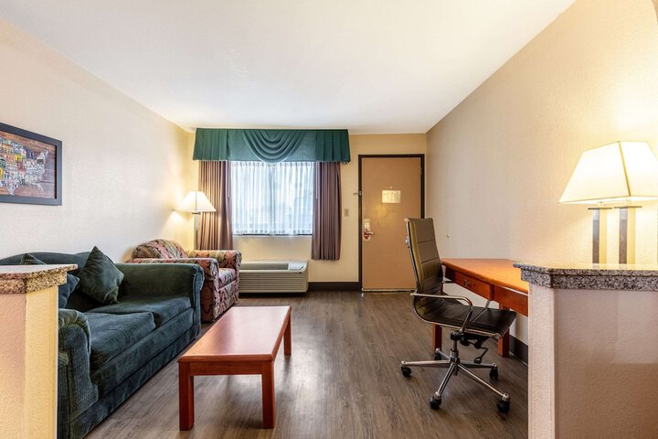 Room 20 of 41
