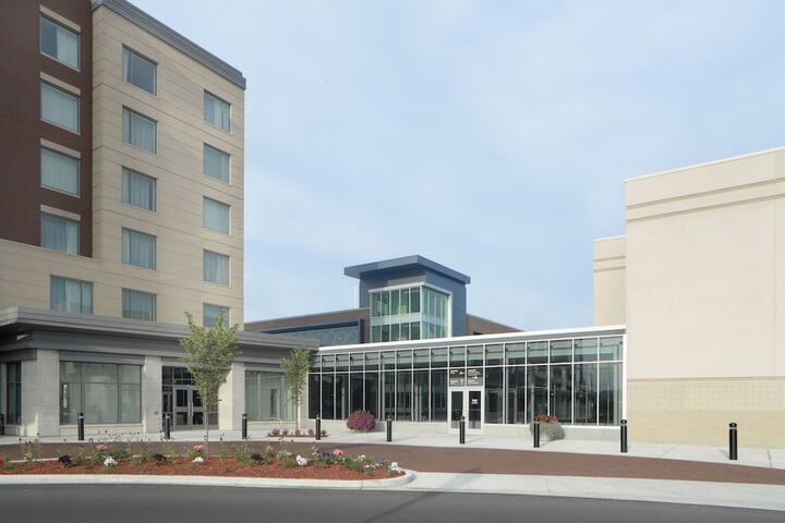 Hotel 3 of 74