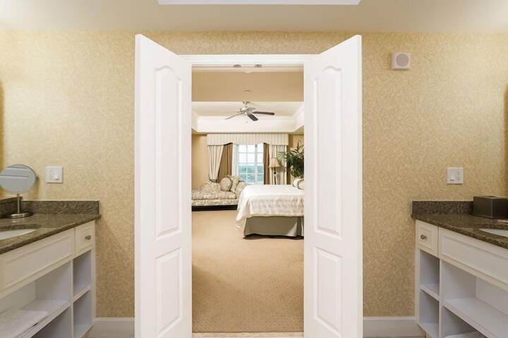 Room 14 of 29