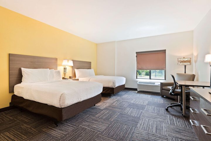 Room 36 of 76