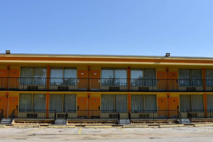 Hotel 8 of 46