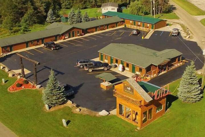 Woodyzzz Motel