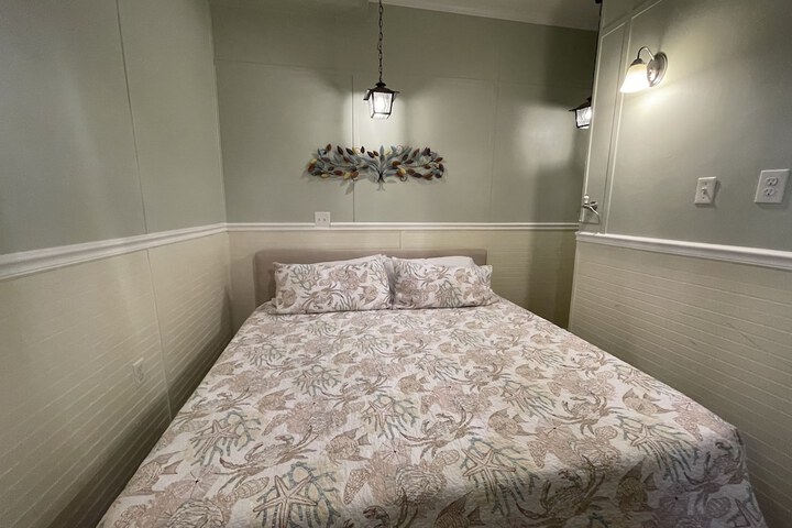 Room 116 of 309