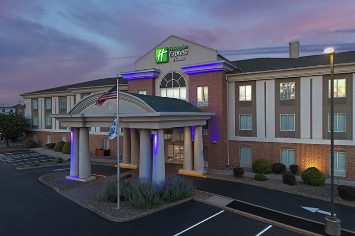Hotel 6 of 67