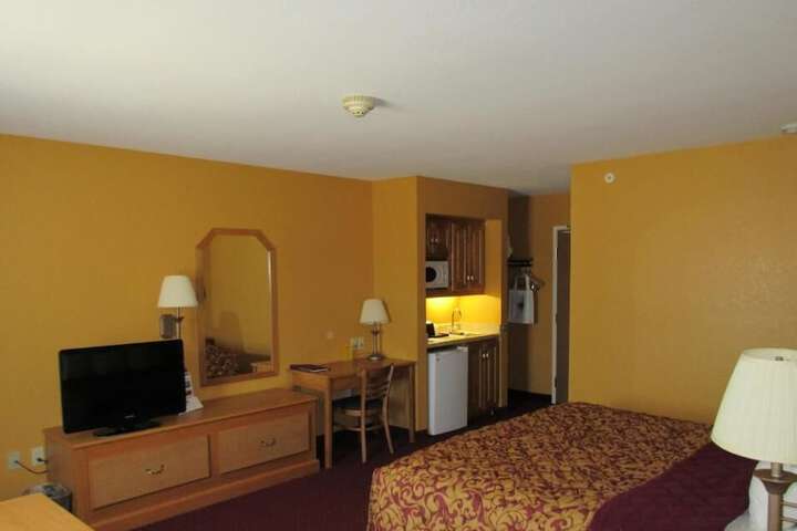Room 18 of 44