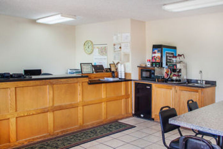 Econo Lodge