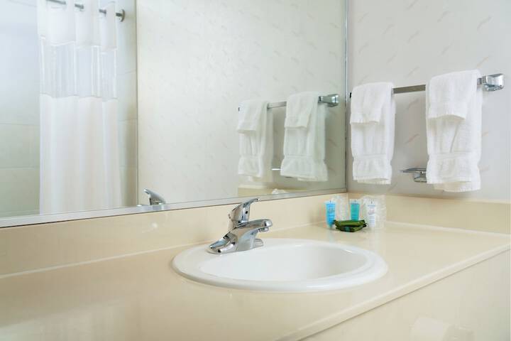 MCM Eleganté Hotel & Conference Center Beaumont