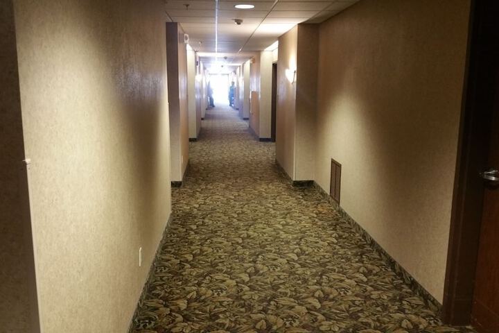 Ballroom/Hall 6 of 8