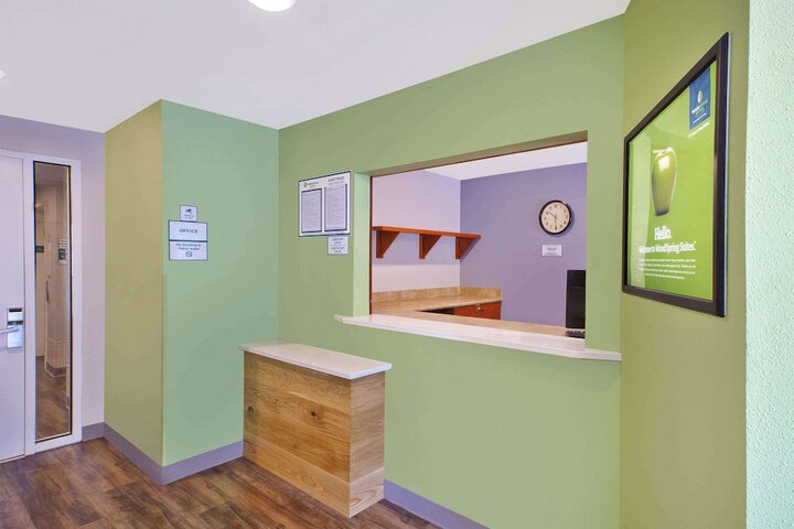 Hotel Interior 11 of 41