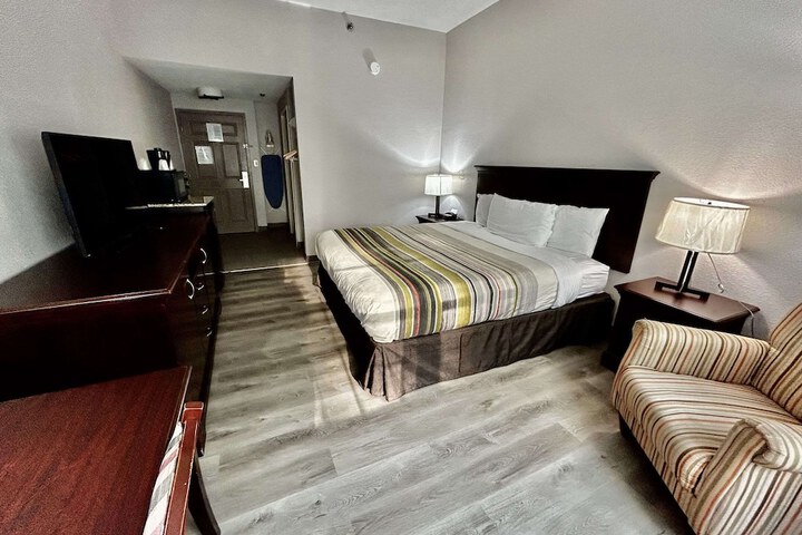 Room 37 of 67