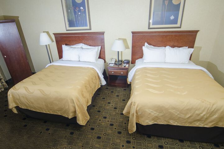 Room 47 of 100