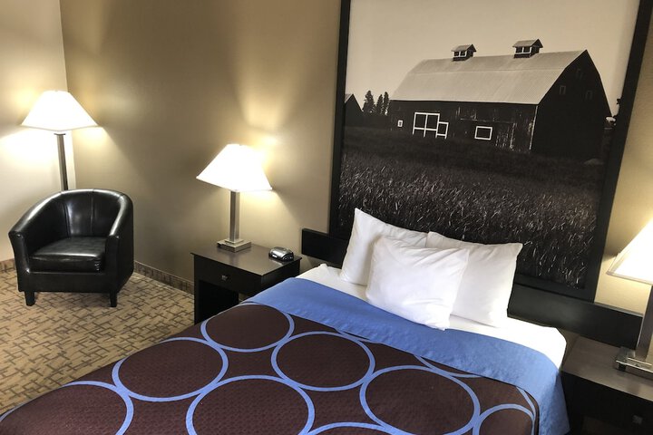Room 21 of 24