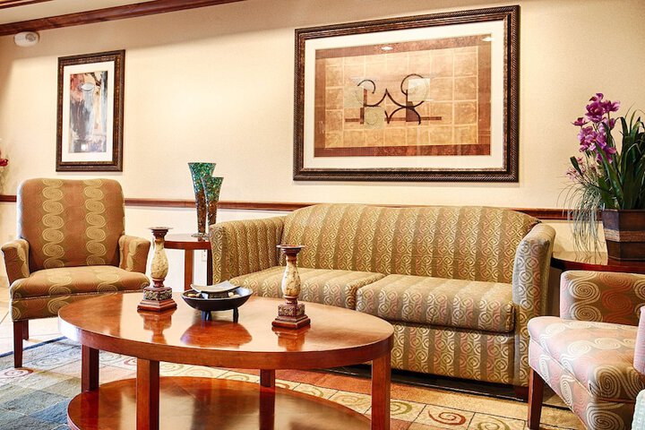Hotel Interior 4 of 15