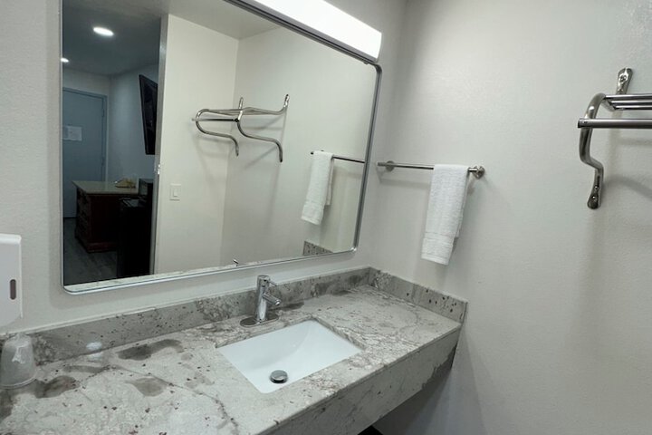 Room 20 of 71