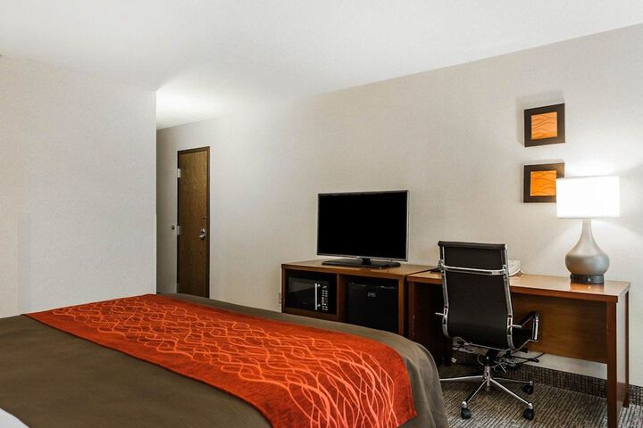 Room 16 of 34