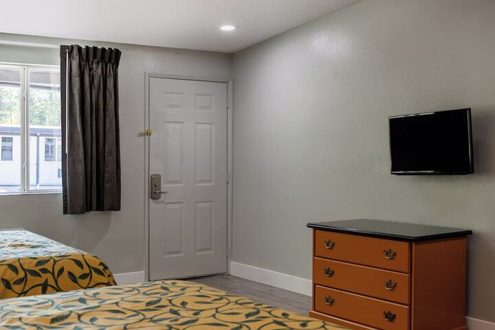 Motel 6 – Aberdeen WA