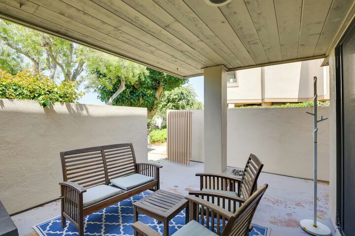 Solana Beach Condo w / Community Pool Beach Access