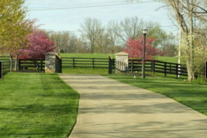 Bluegrass Country Estate