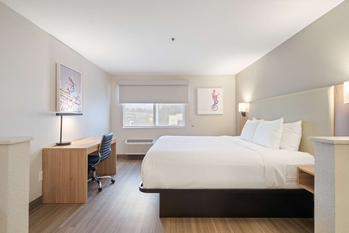 Best Western Lake Oswego / Portland Hotel & Suites