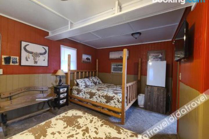 The Buffalo Girls Hotel