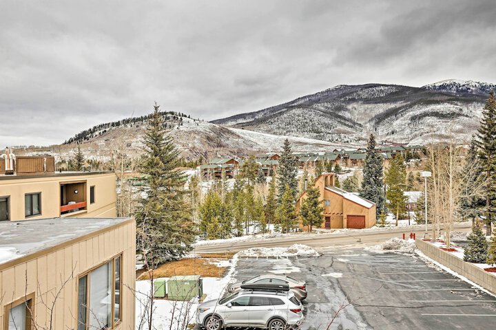 Mtn-view Condo w / Hot Tub Access in Dillon!