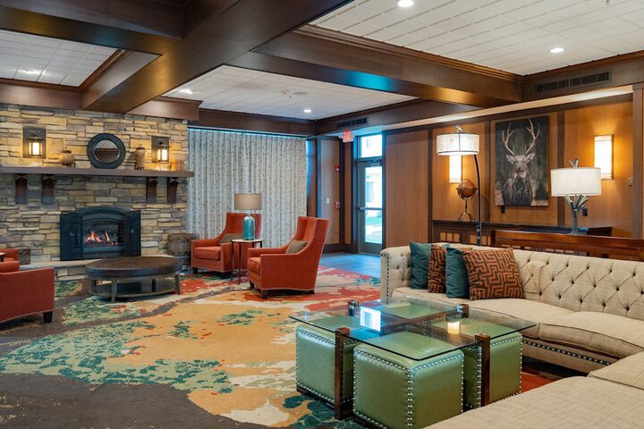 Hotel 2 of 64
