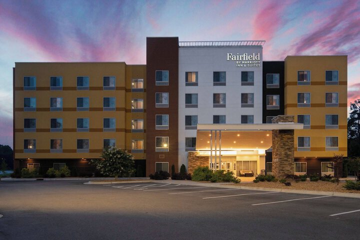 Hotel 2 of 27