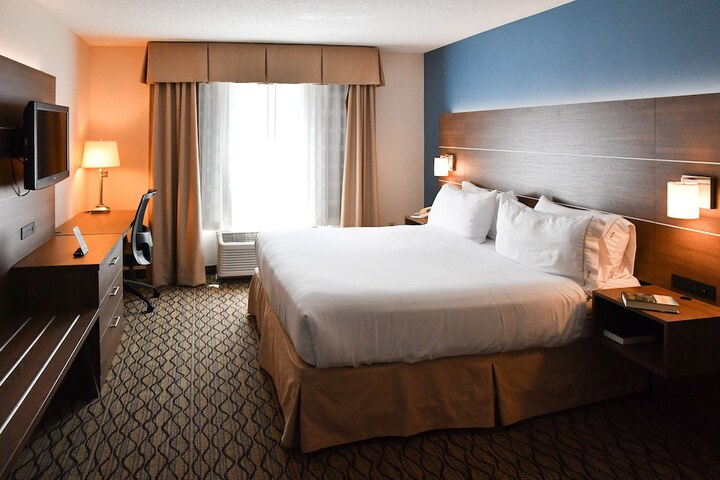 Room 21 of 45