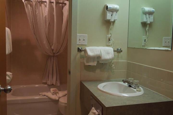 Room 13 of 56