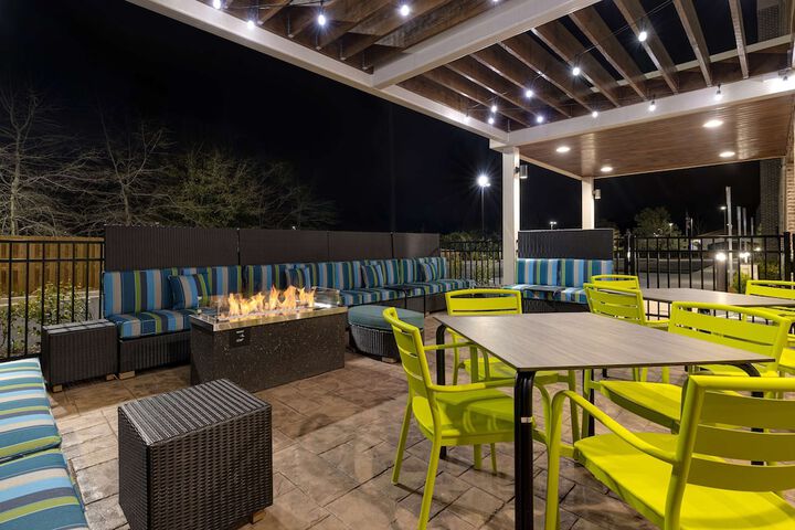 Terrace/Patio 92 of 93