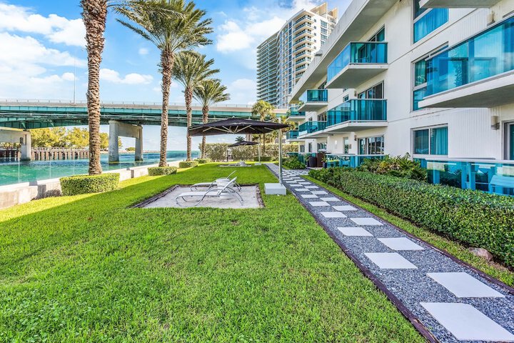Beach Haus Bal Harbour