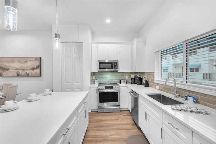 Azul Townhomes A1