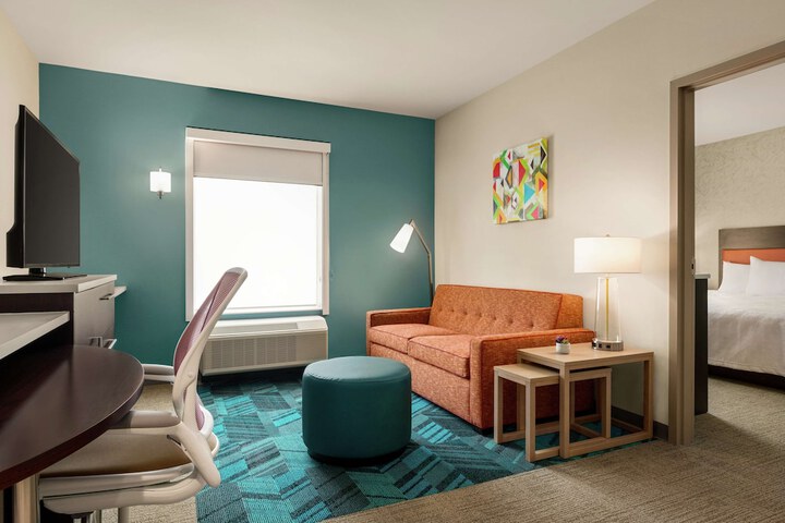 Room 12 of 34